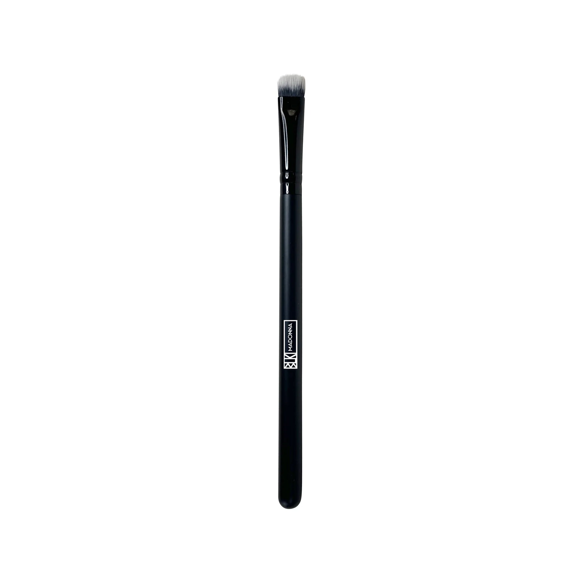 Packing Eye Brush.png
